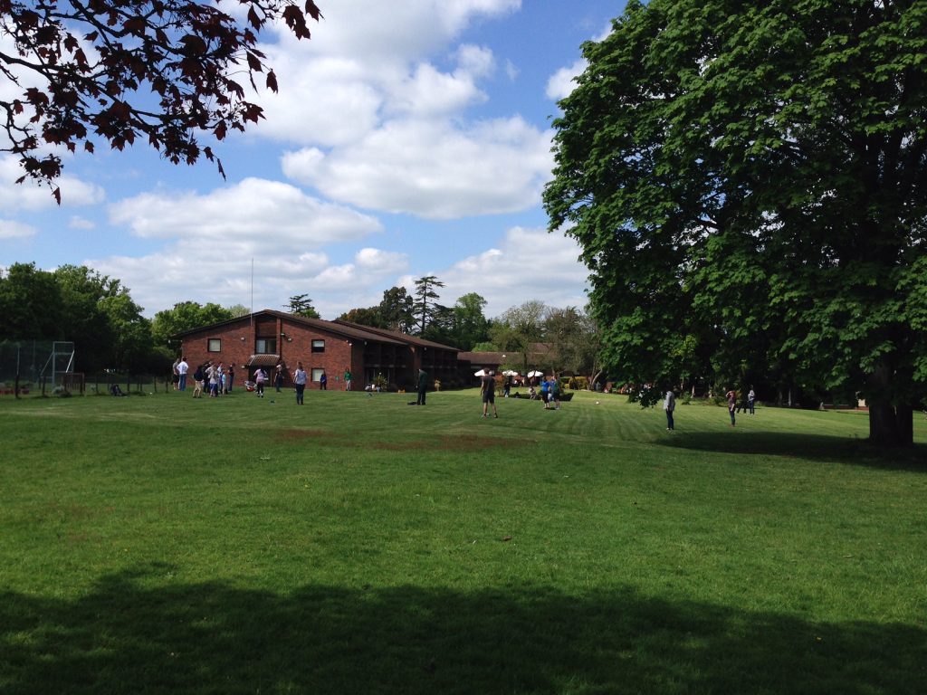 DG Denham Grove grounds