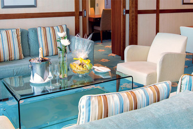 Owners suite, cabin 1023, Balmoral